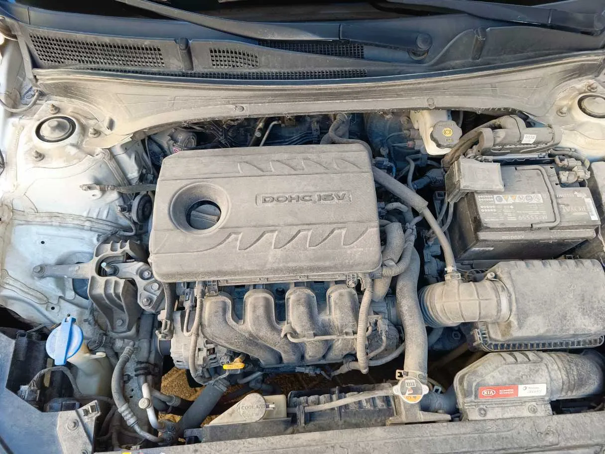 Car image 33