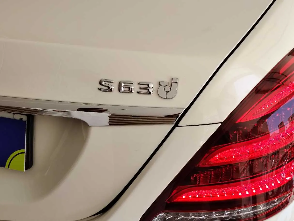 Car image 38