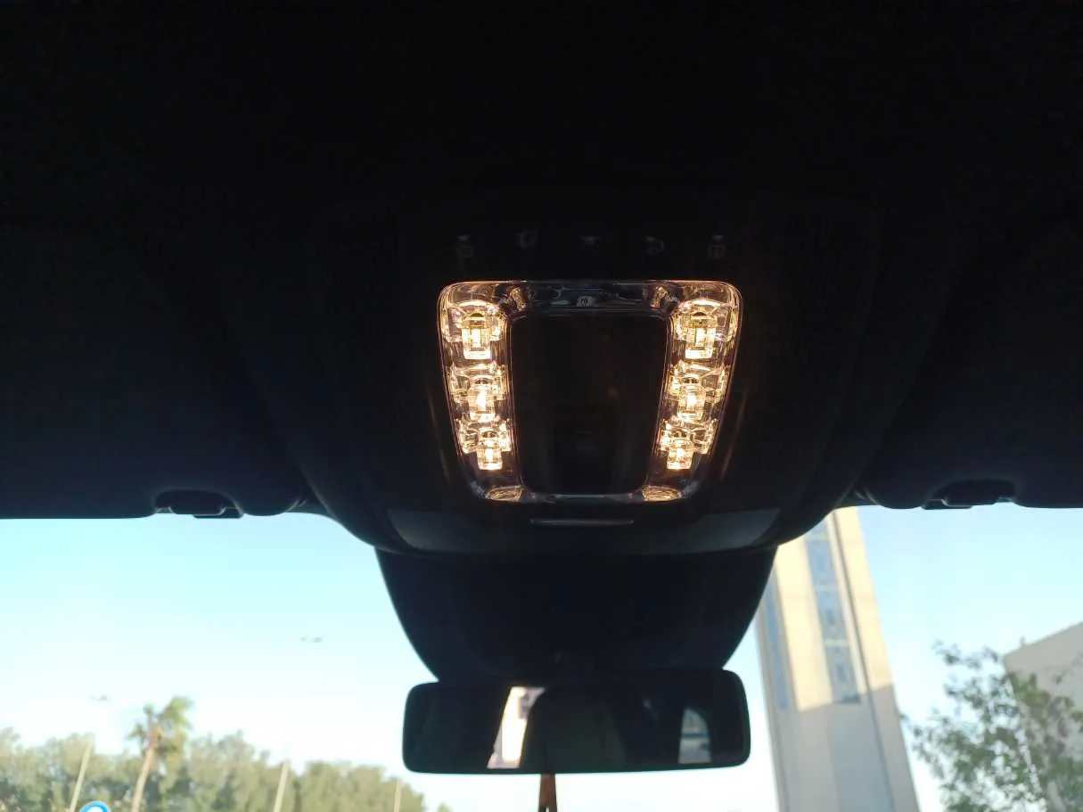 Car image 21