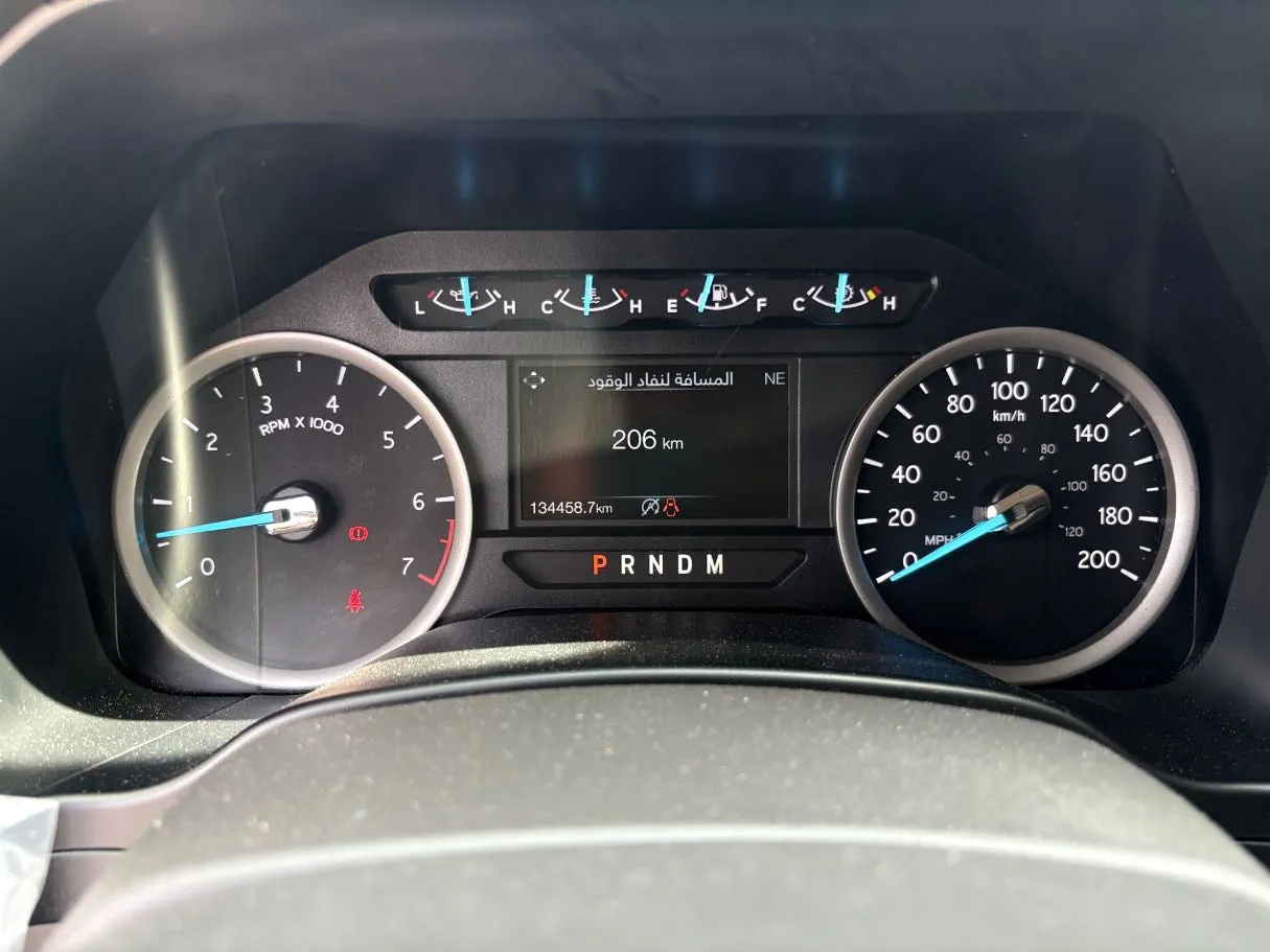 Car image 23