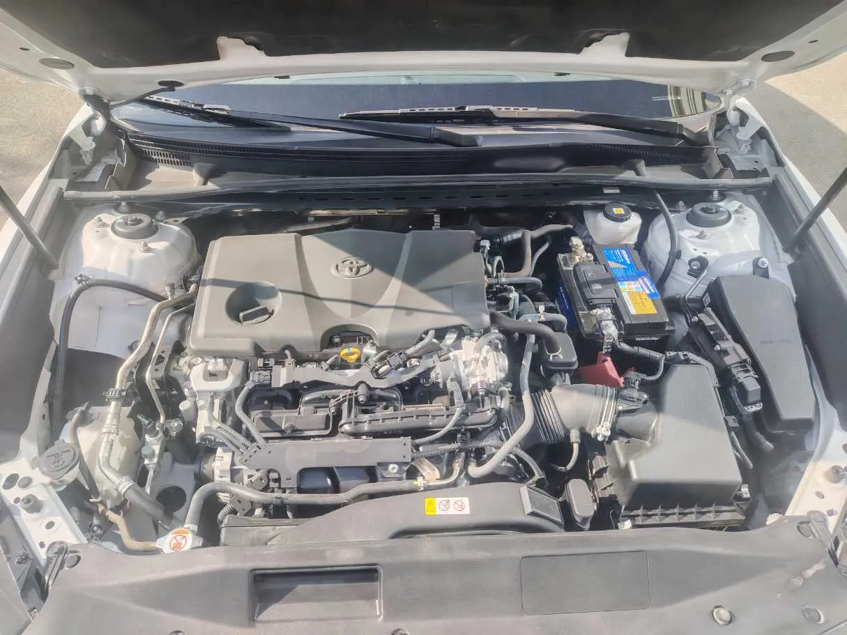 Car image 29