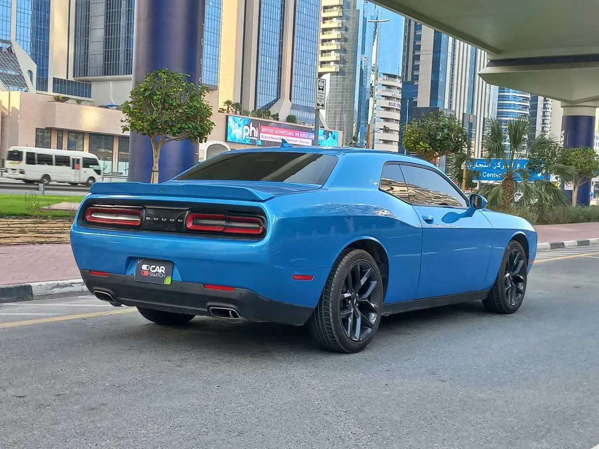 Car image 5