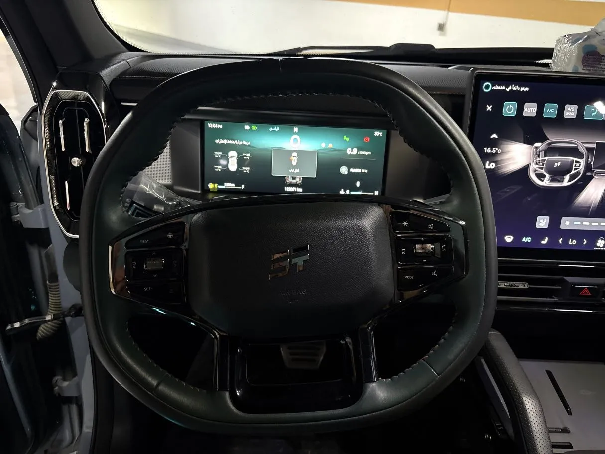 Car image 22