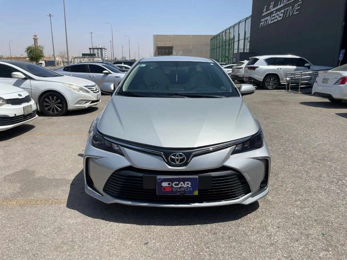 Car image 2