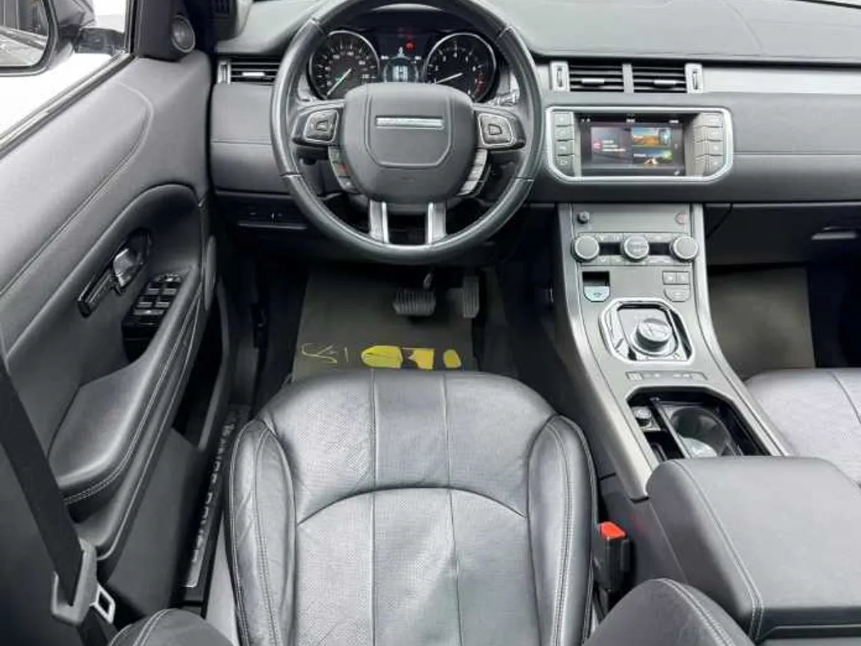 Car image 18