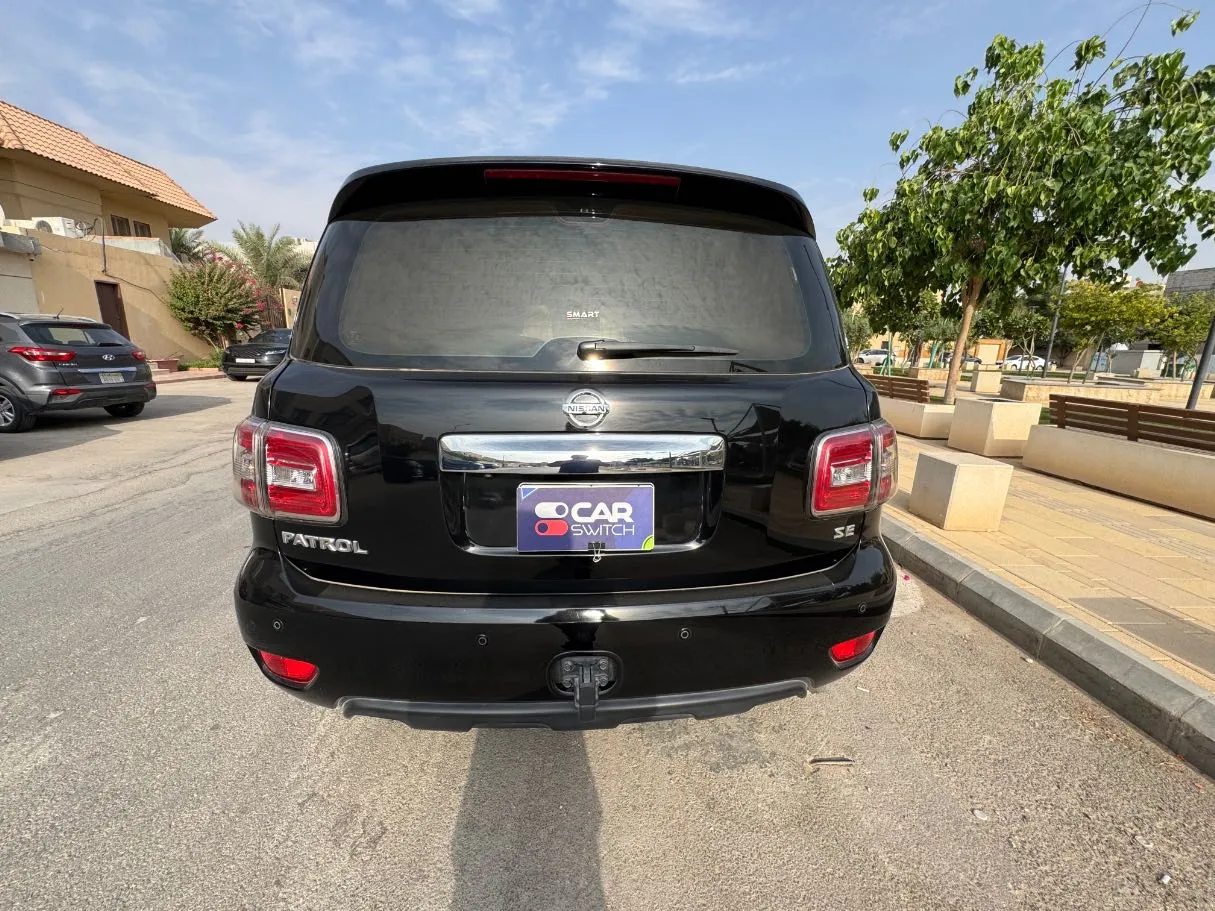 Car image 6