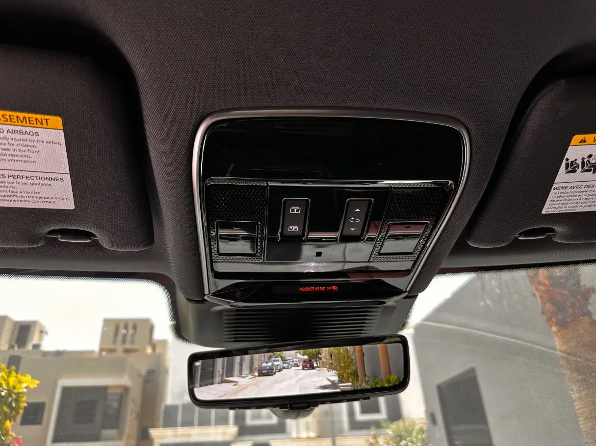 Car image 31