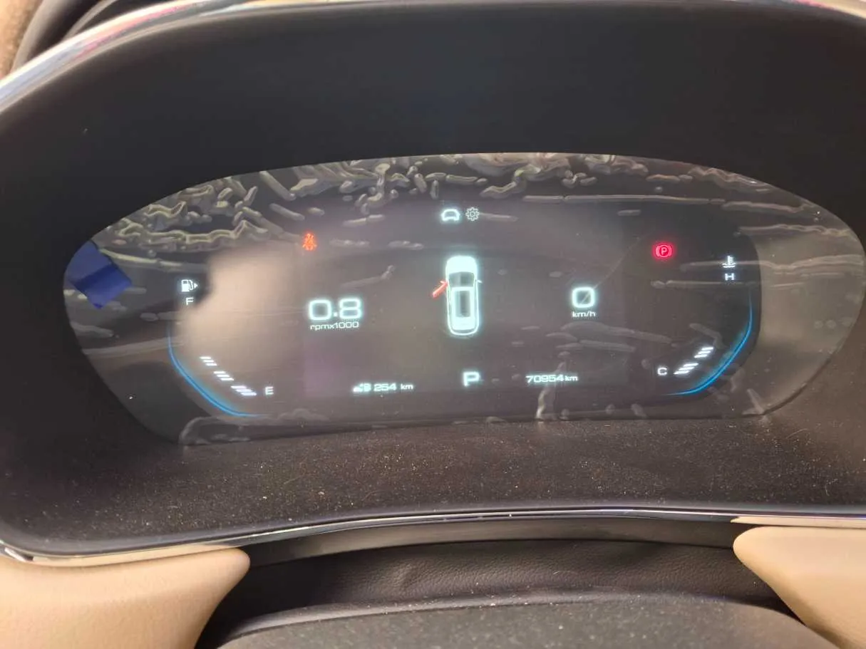 Car image 18