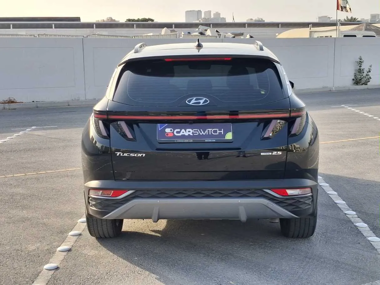 Car image 6