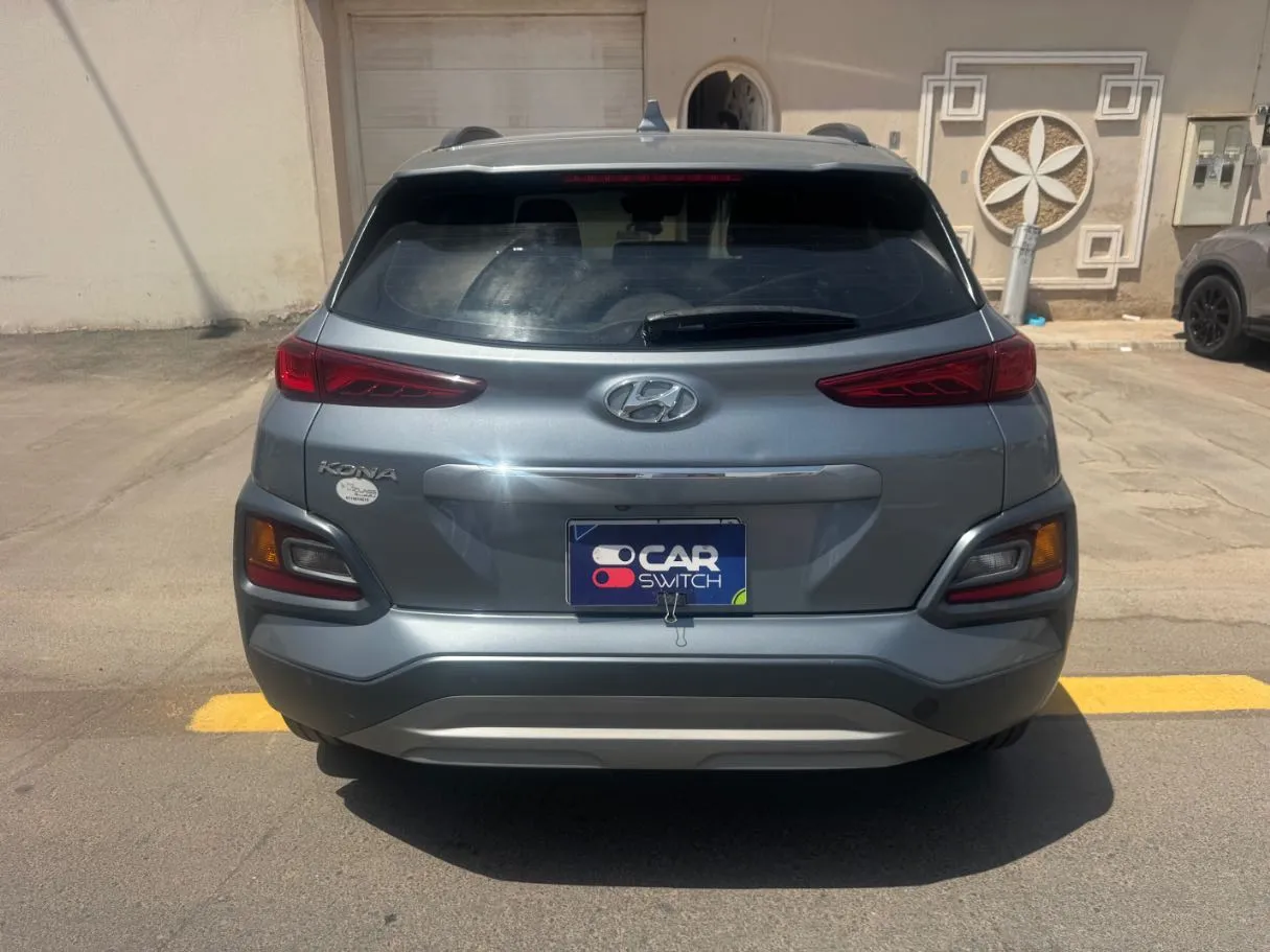 Car image 6