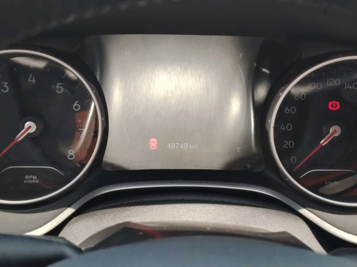 Car image 23