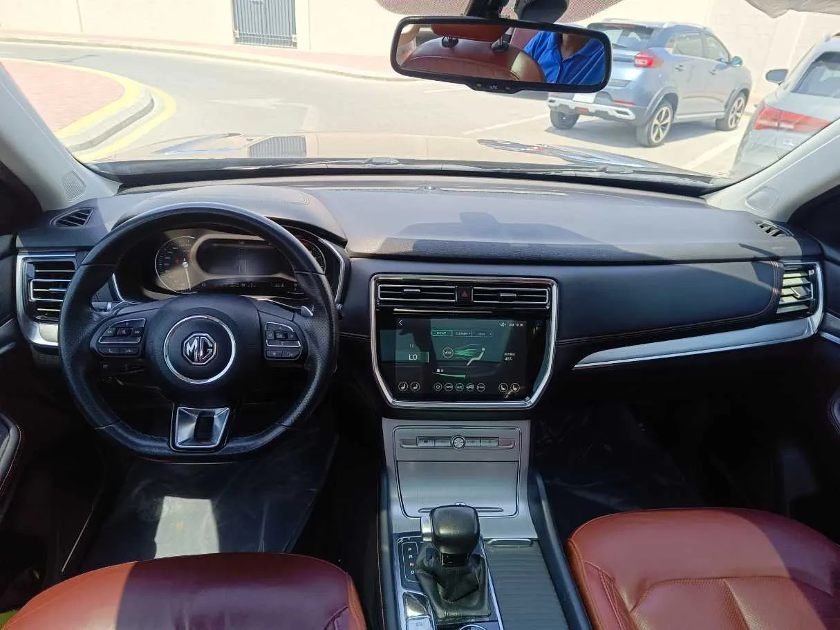 Car image 21