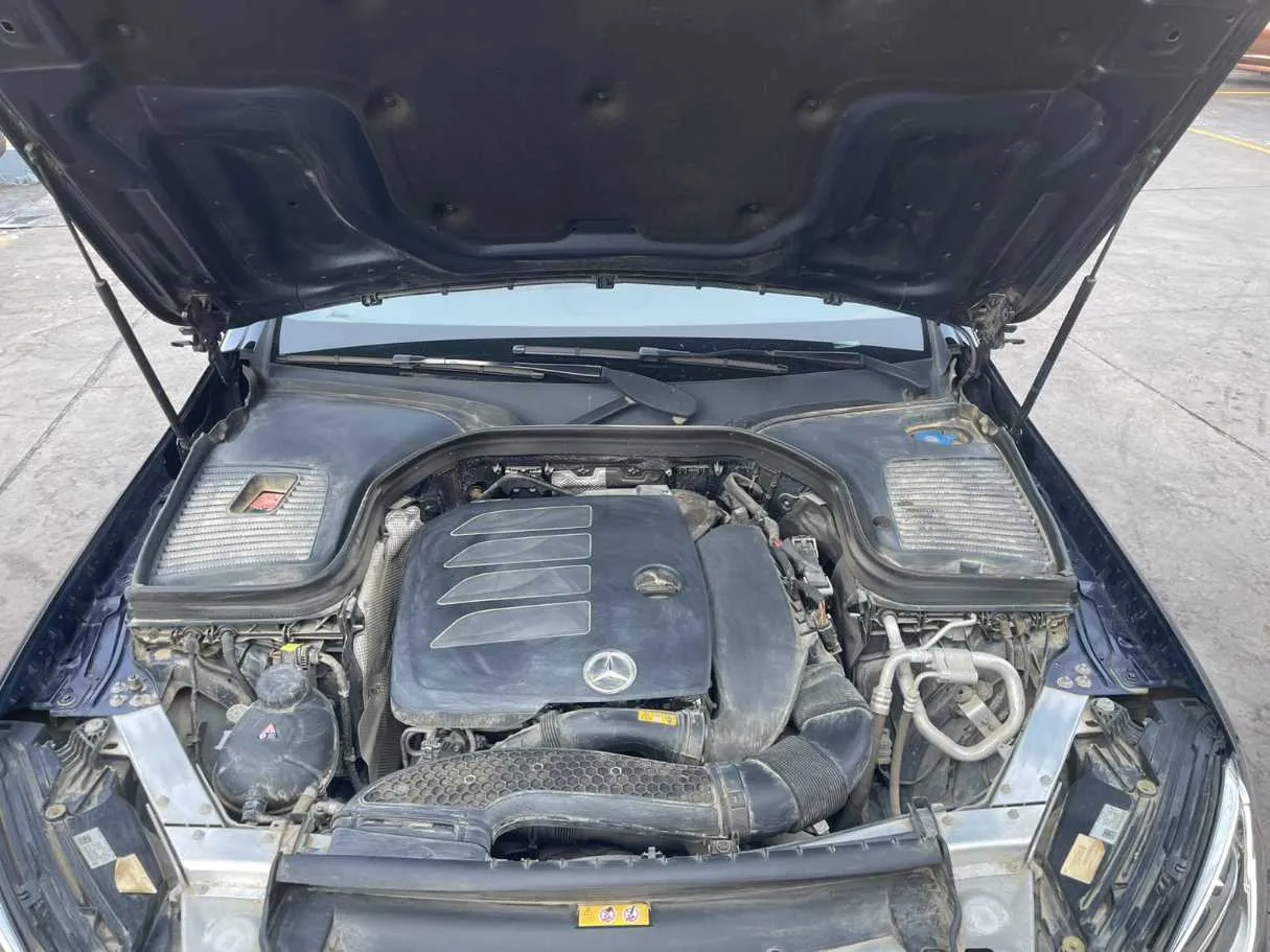 Car image 39