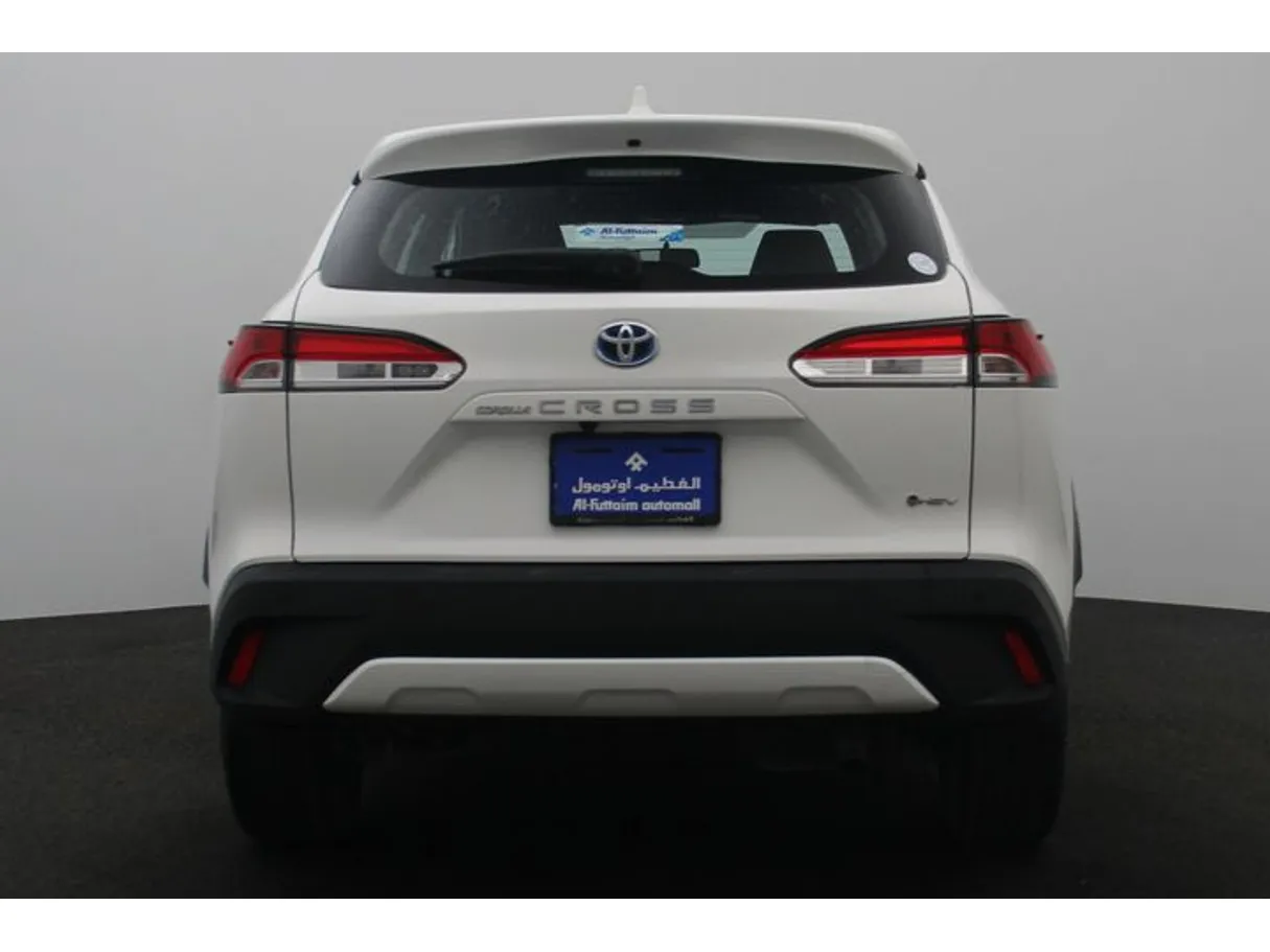 Car image 12