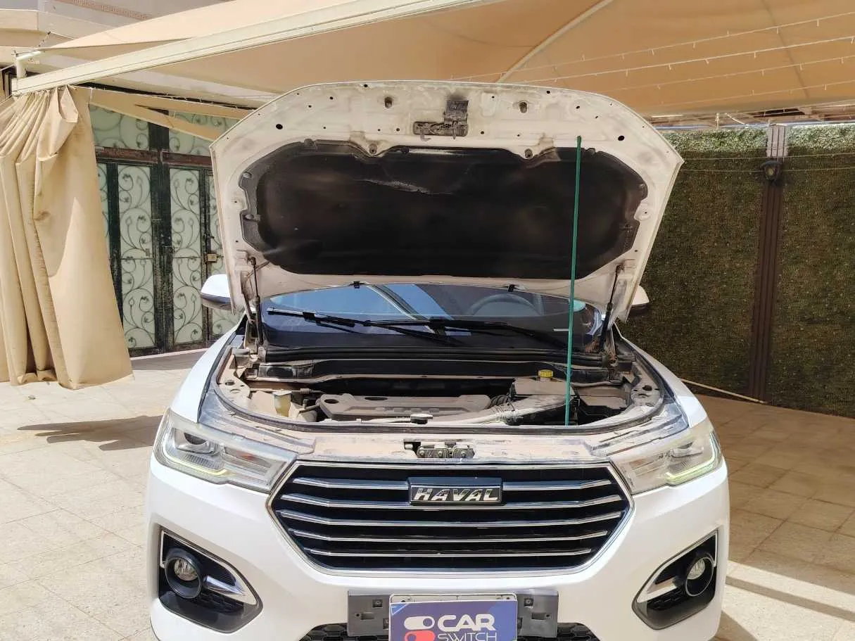 Car image 36