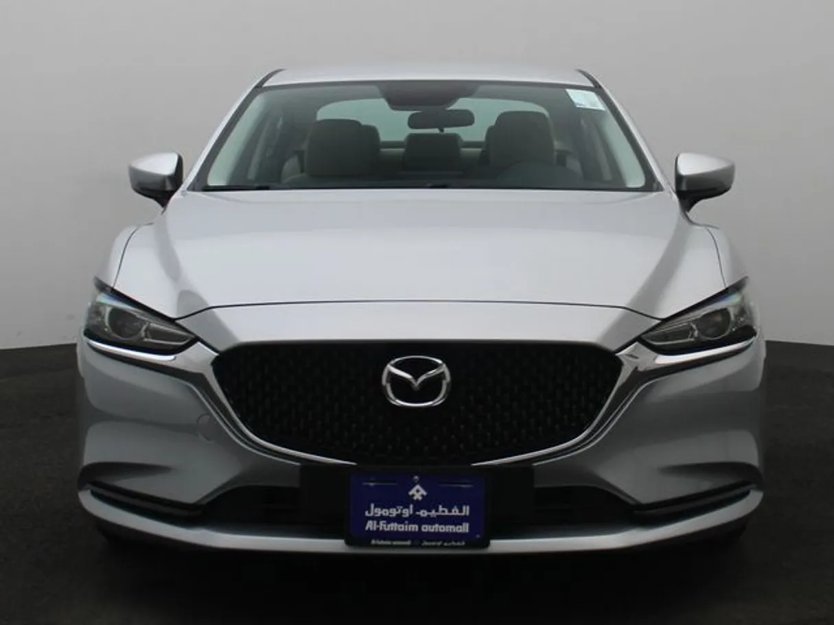 Car image 11