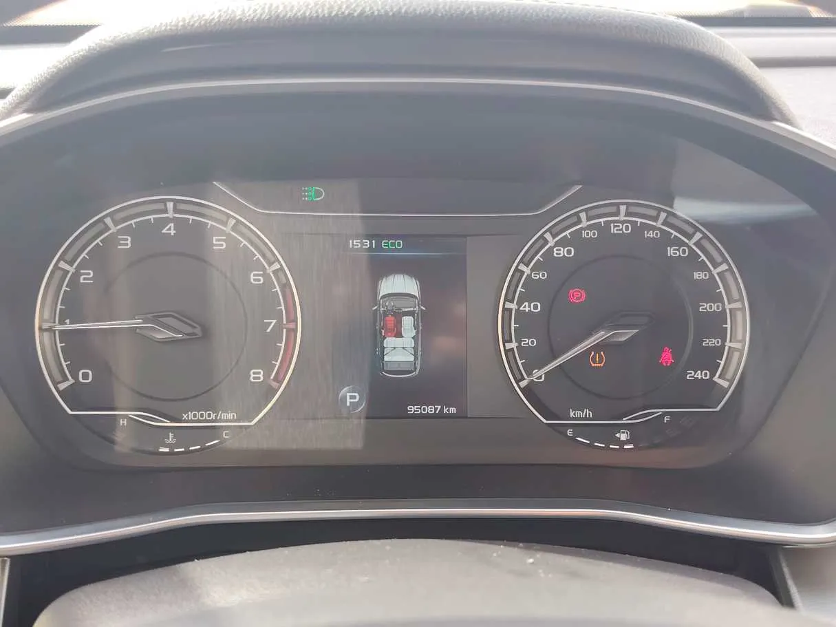 Car image 21