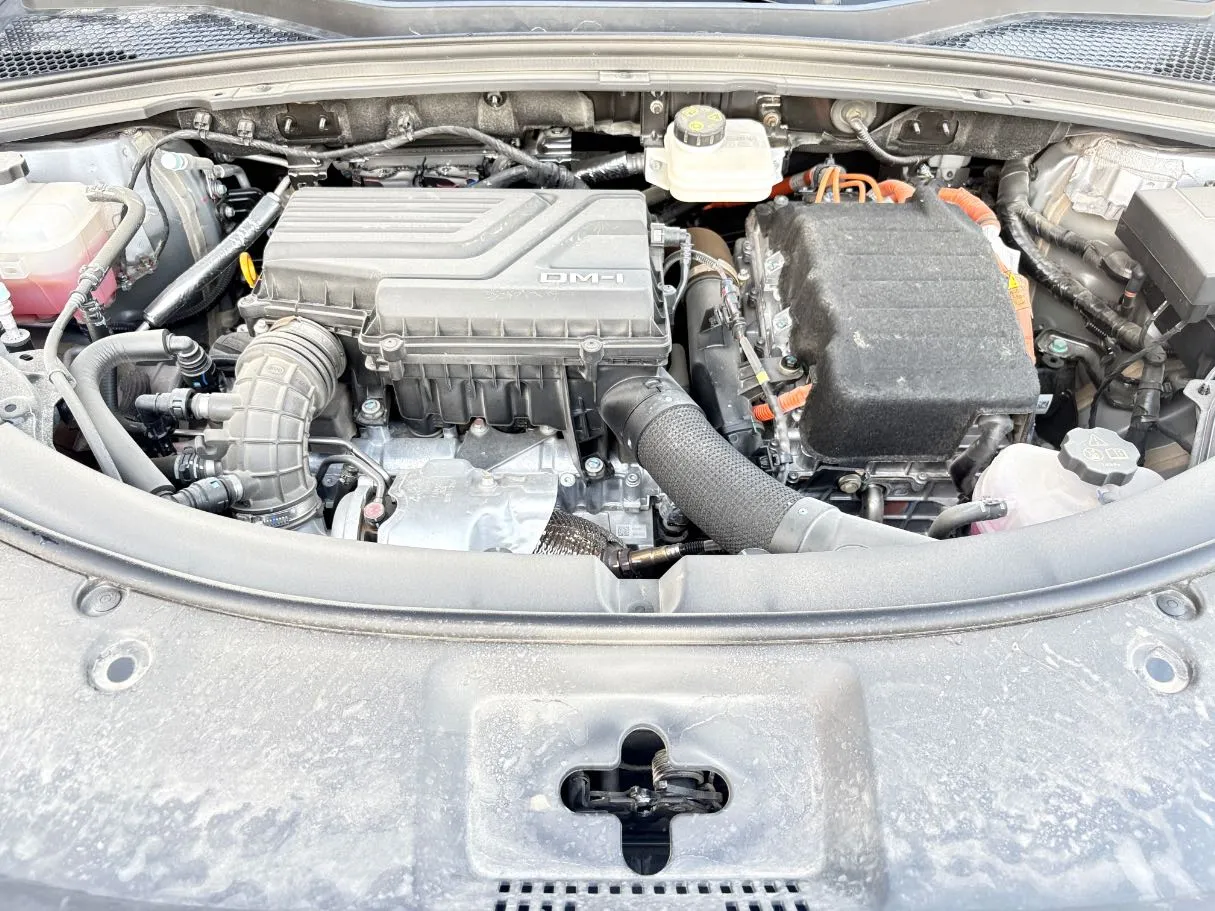 Car image 29