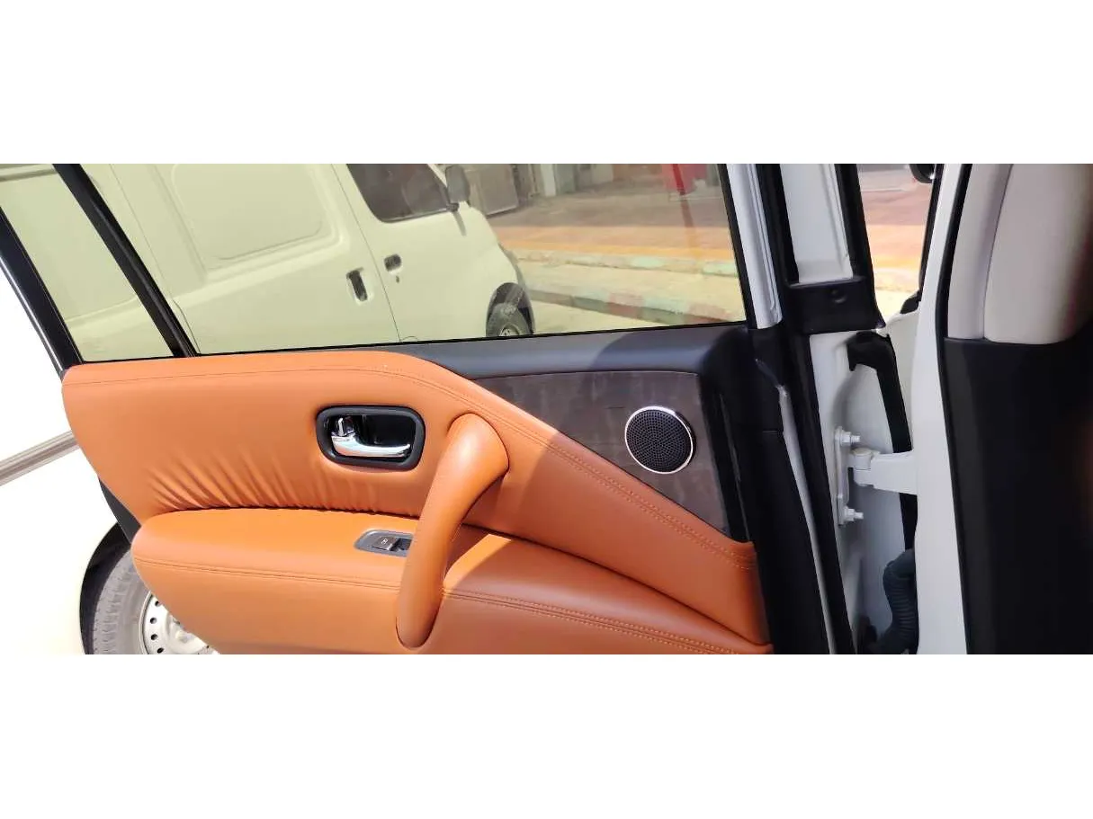 Car image 31