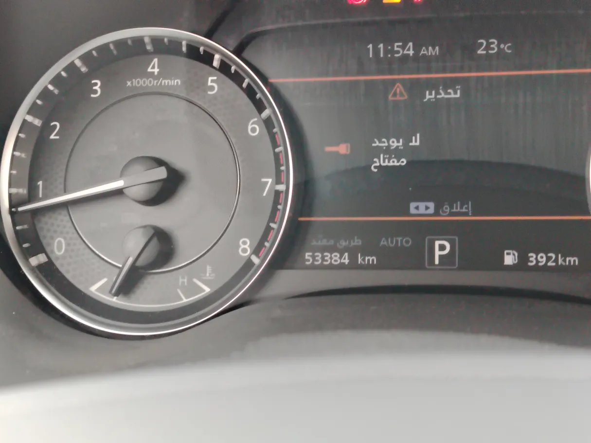 Car image 18