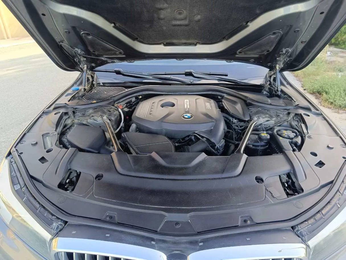 Car image 38