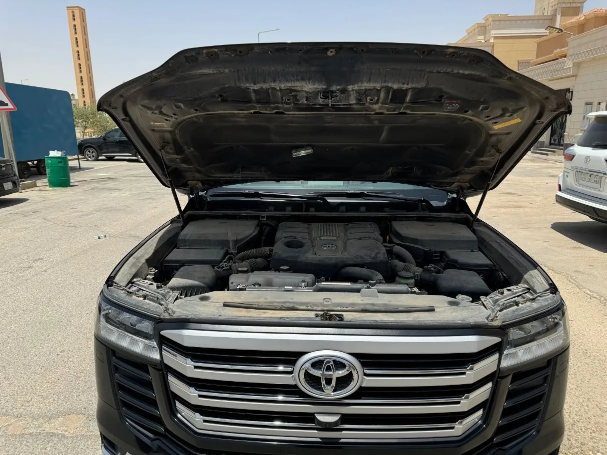 Car image 29