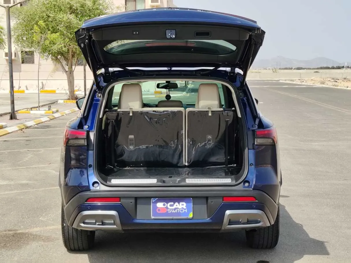 Car image 29
