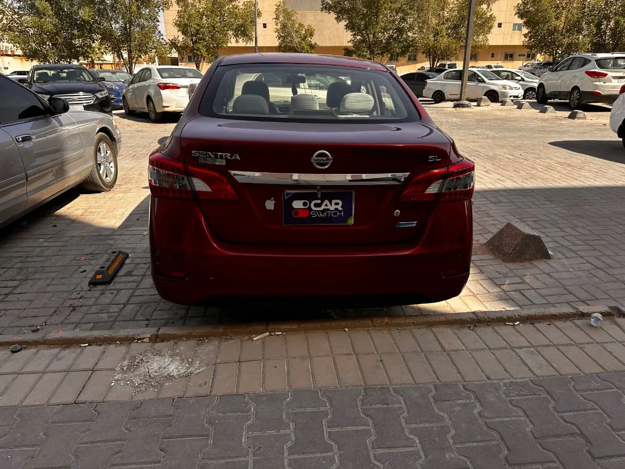 Car image 6