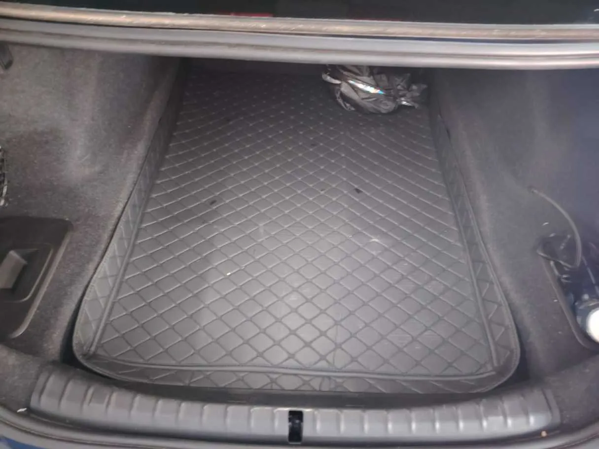 Car image 31