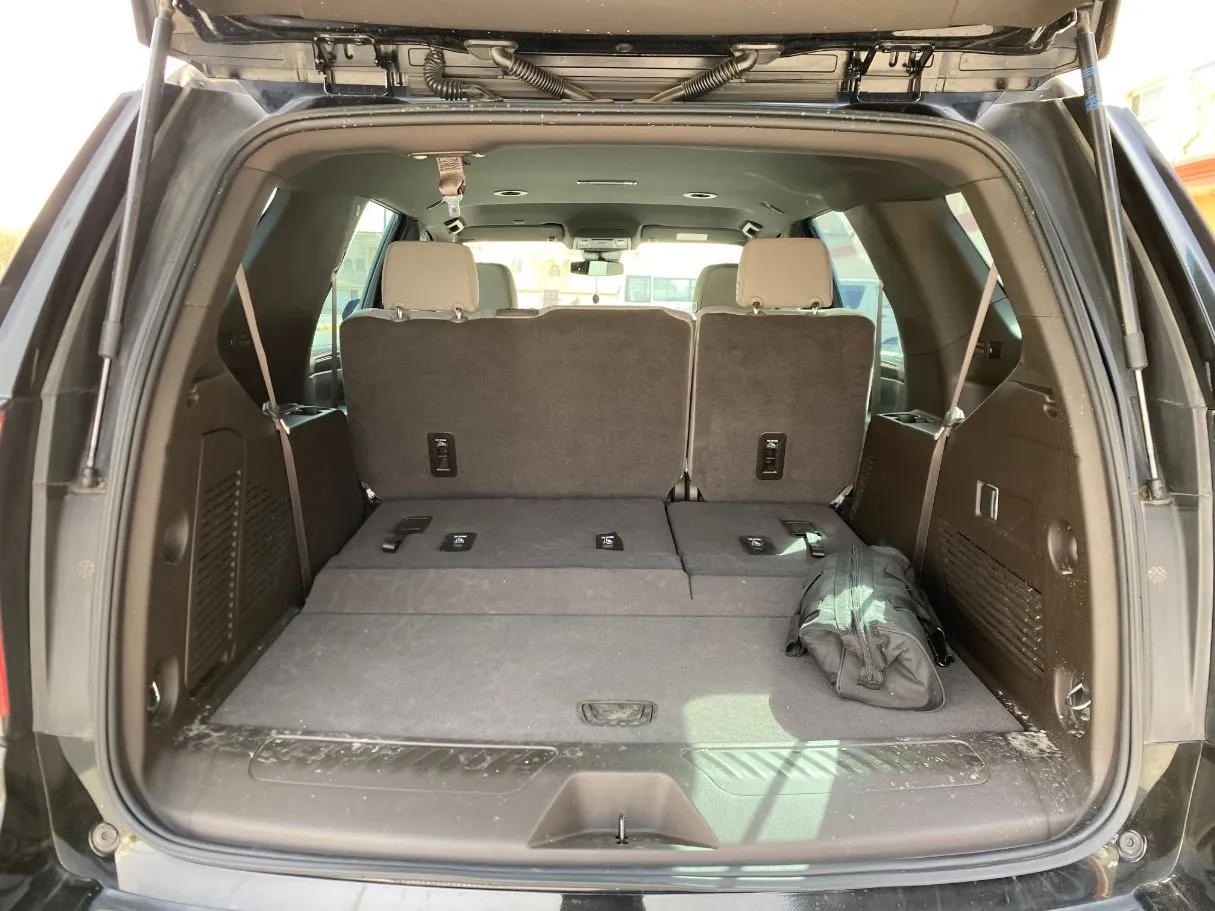 Car image 21