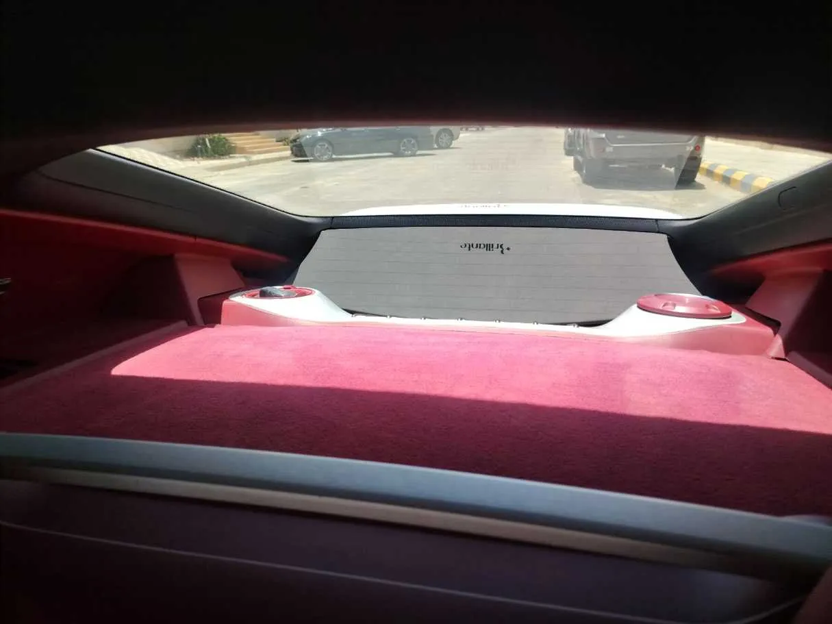 Car image 35