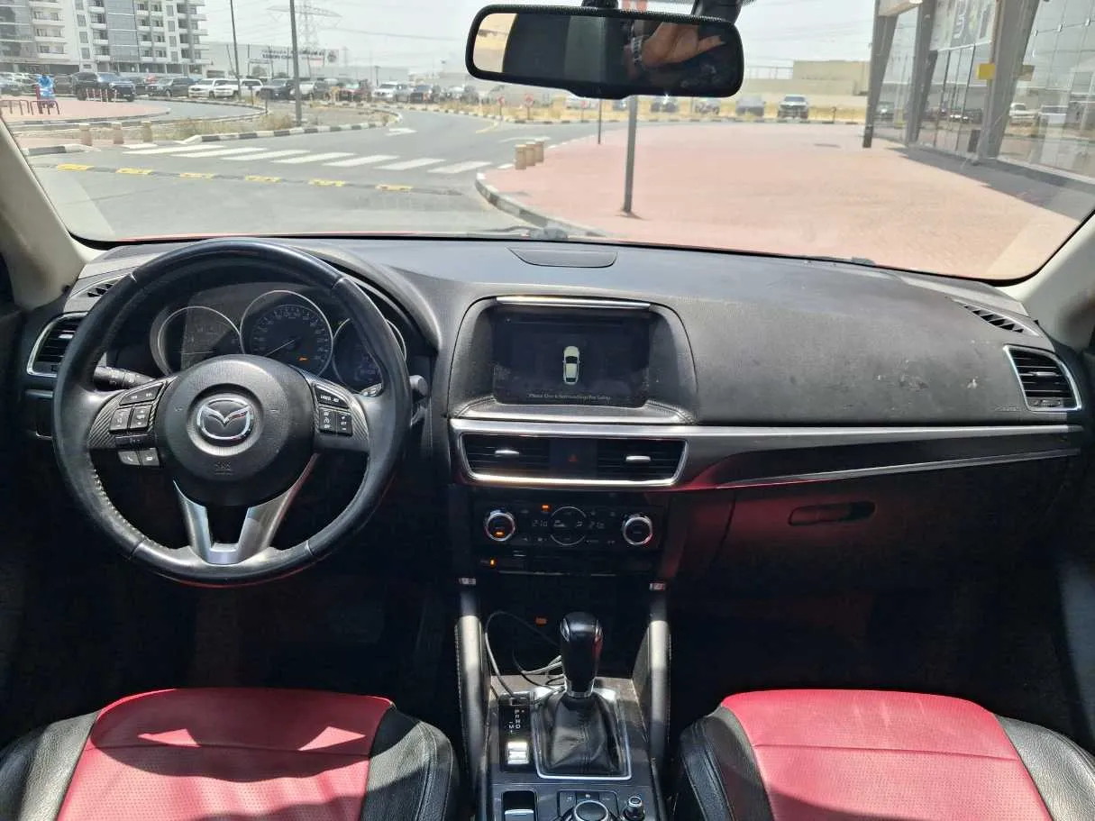 Car image 15