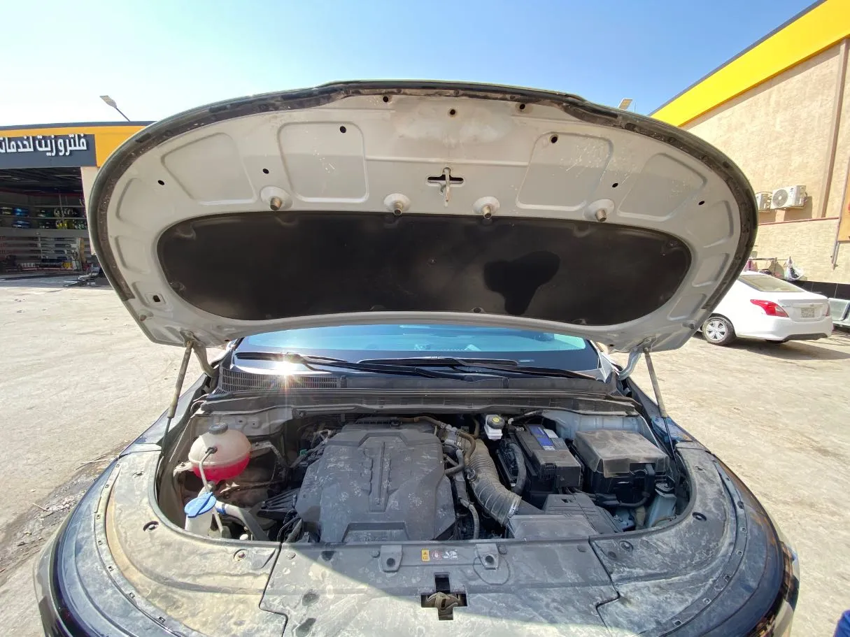 Car image 36