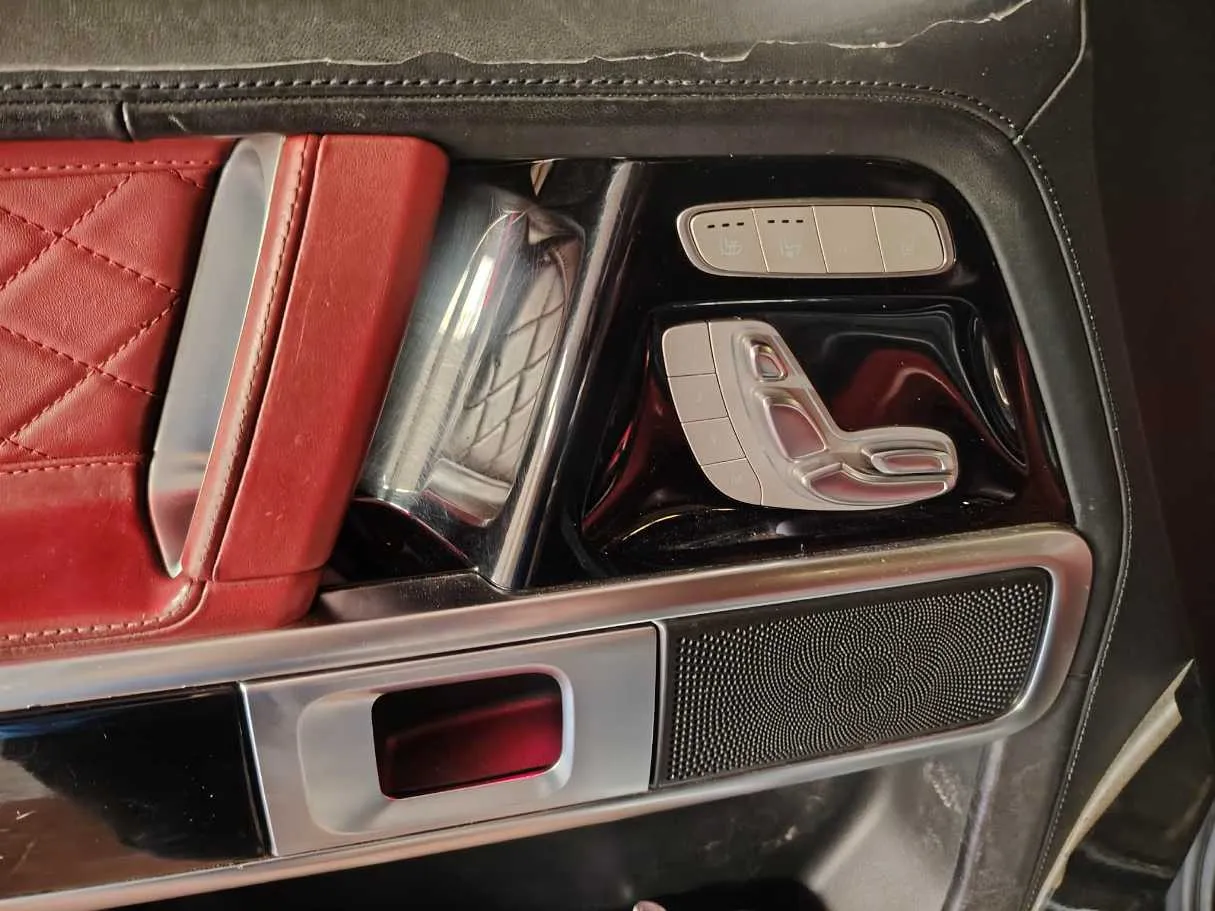 Car image 41