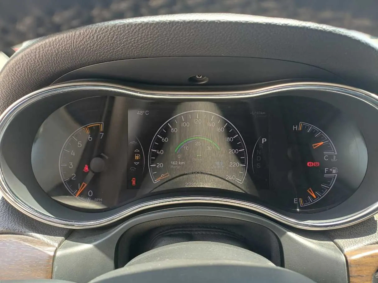 Car image 23