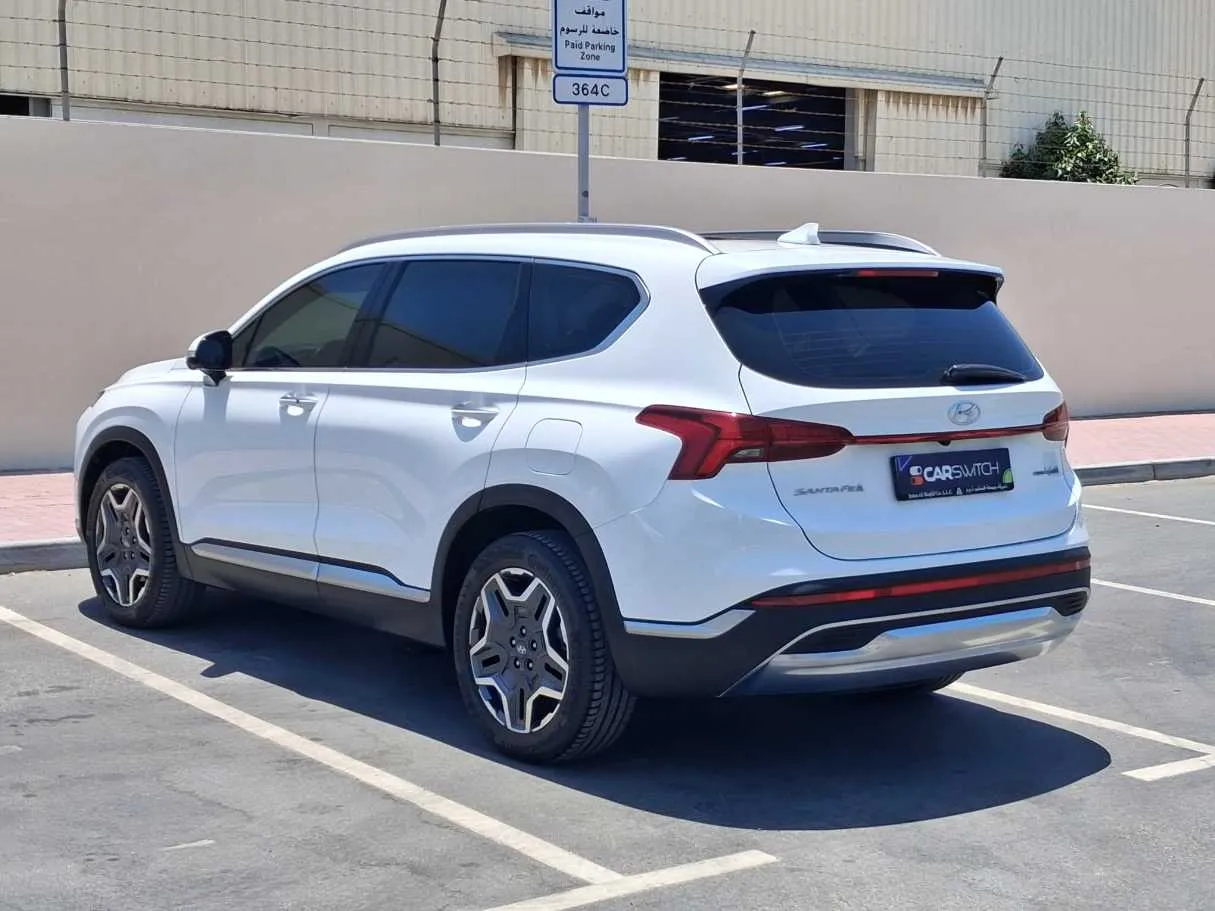 Car image 7