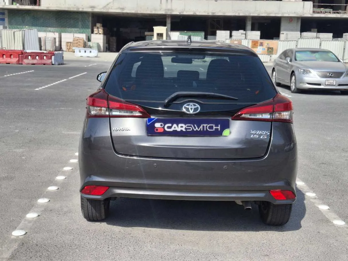Car image 6