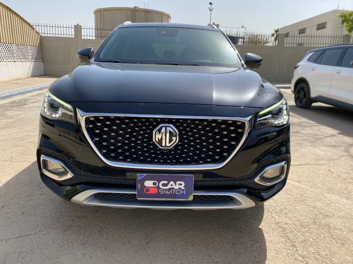 Car image 2