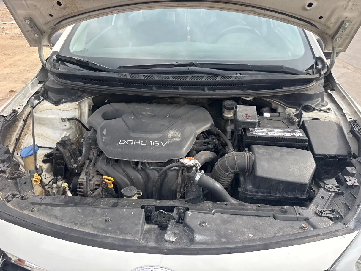 Car image 20