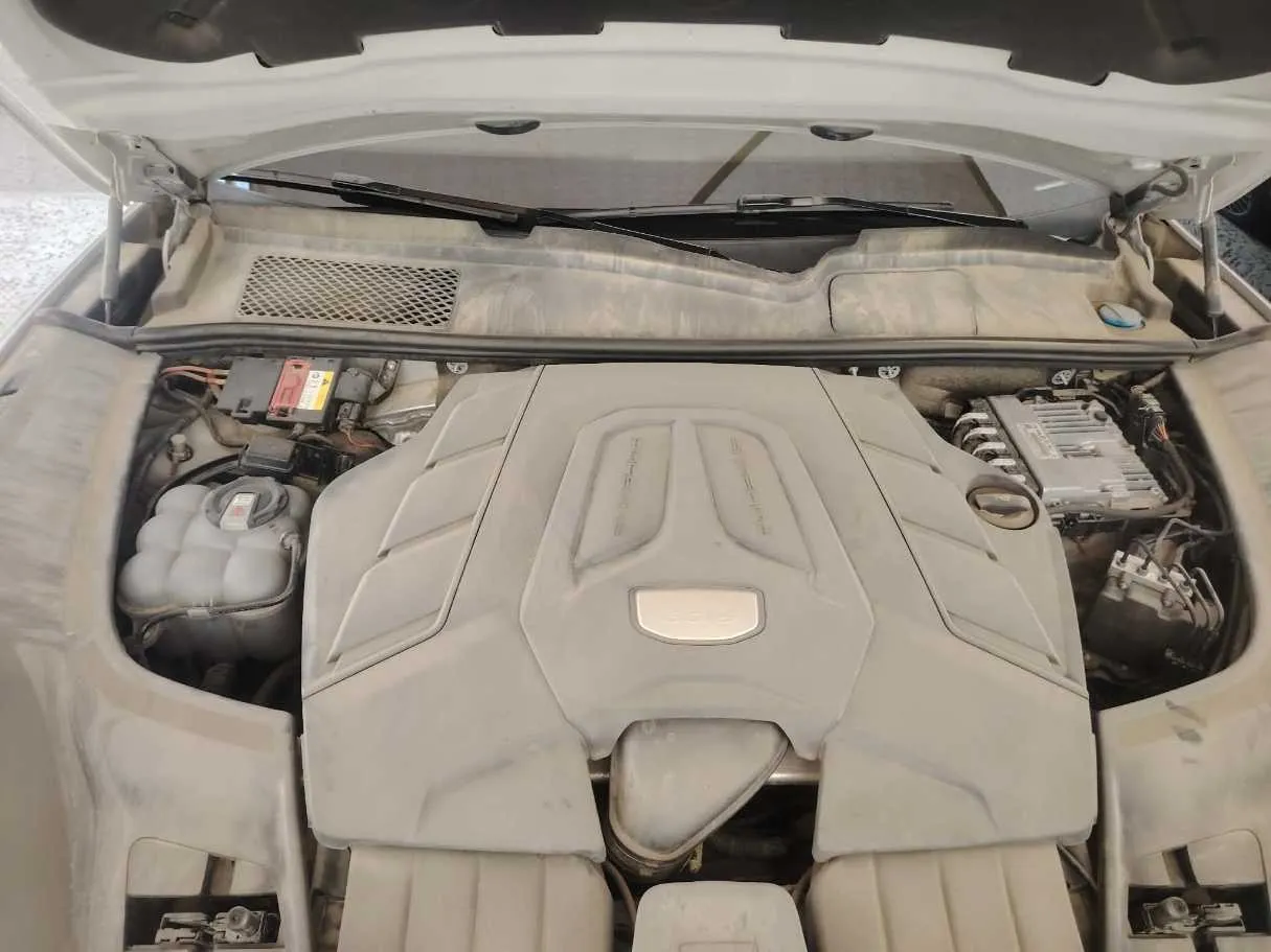Car image 45