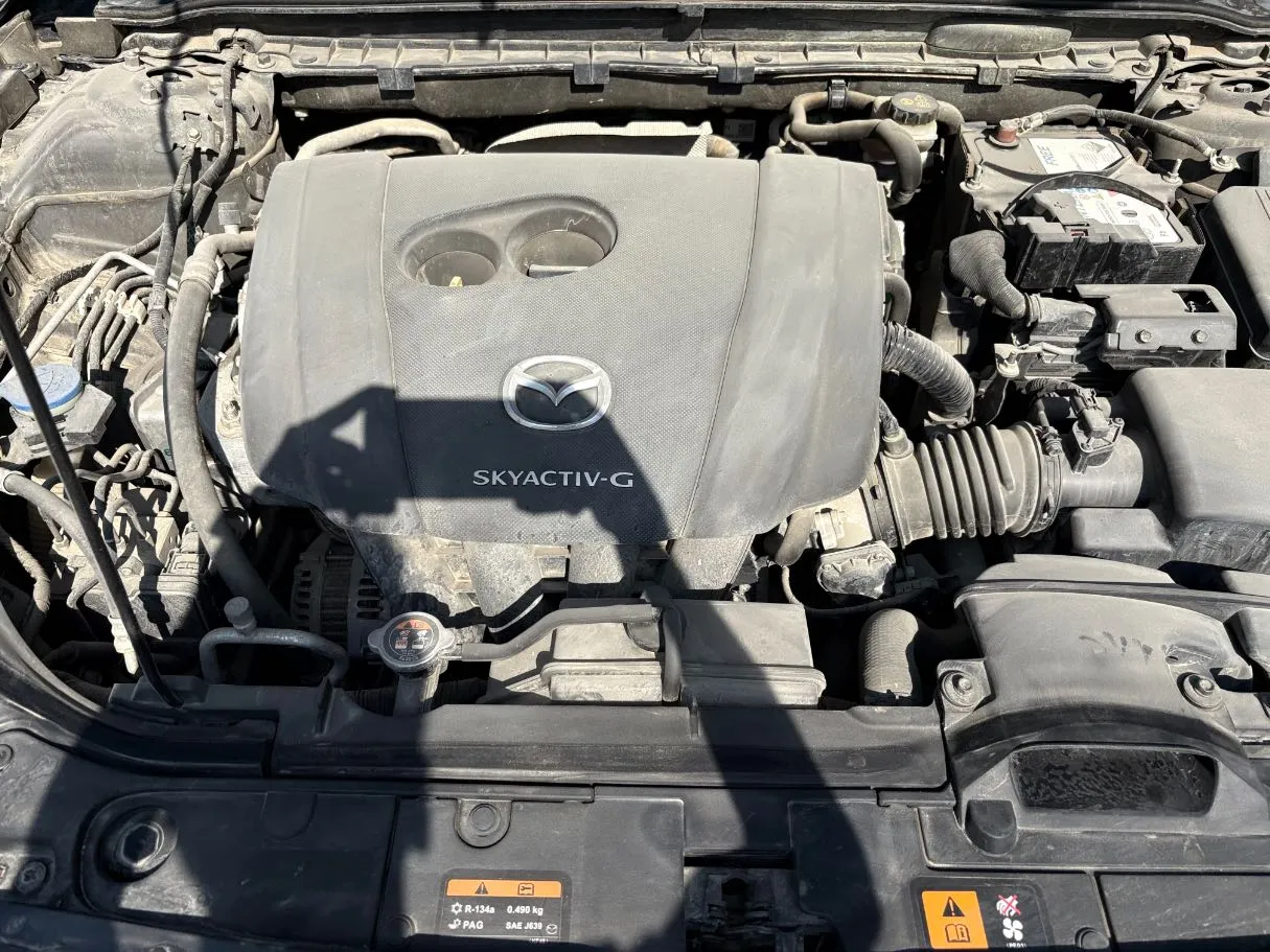 Car image 28