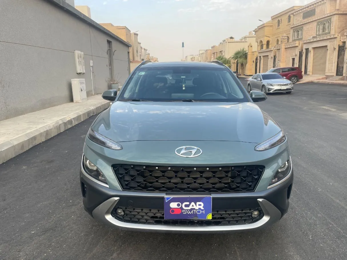 Car image 2