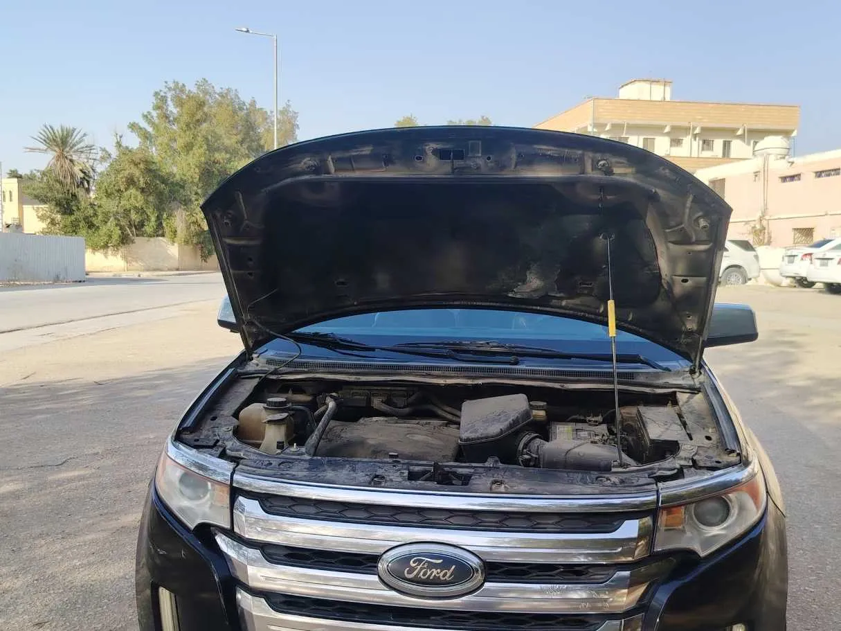 Car image 36