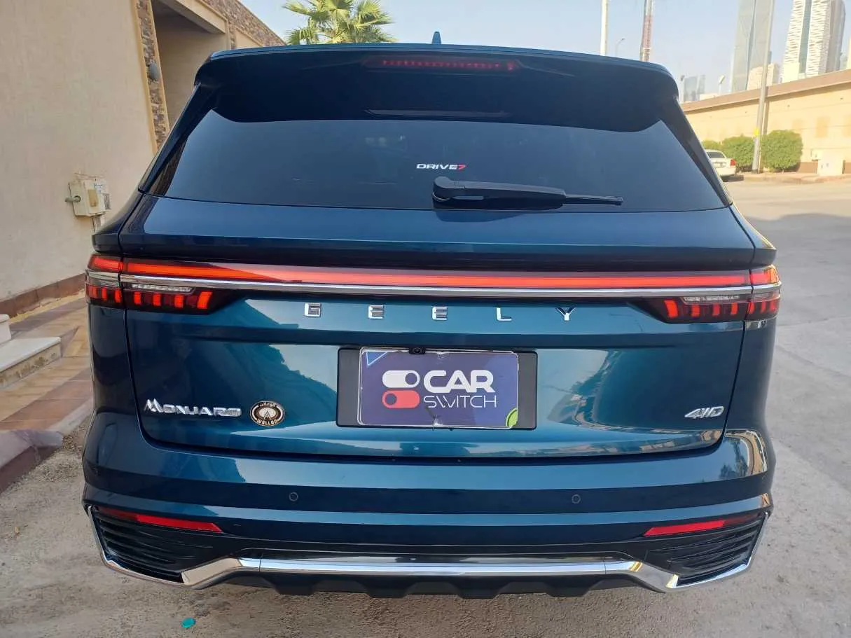Car image 6