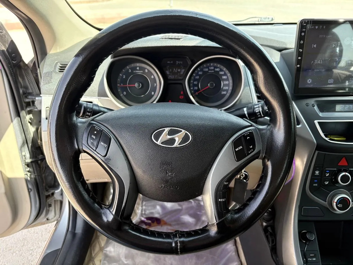 Car image 22