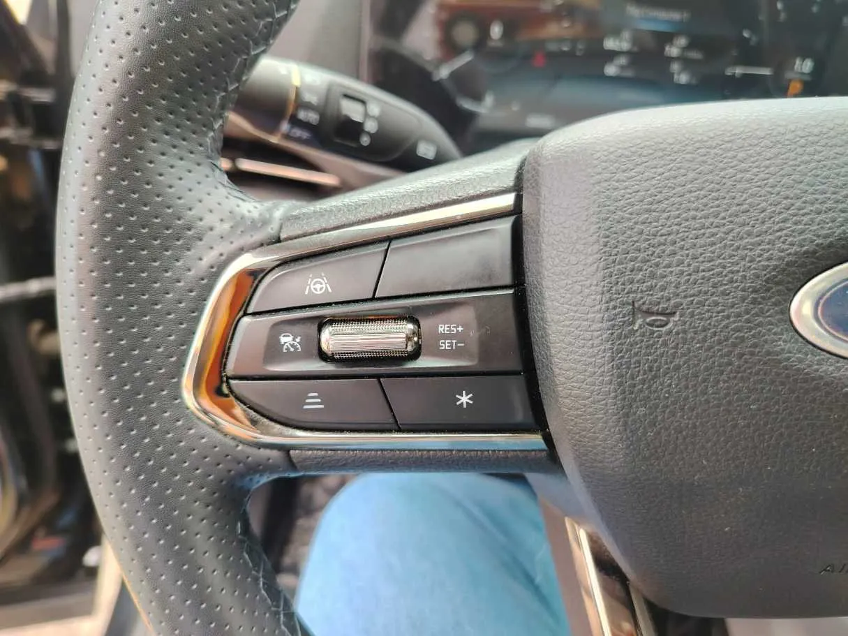 Car image 41