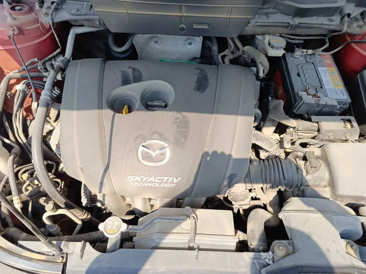 Car image 30