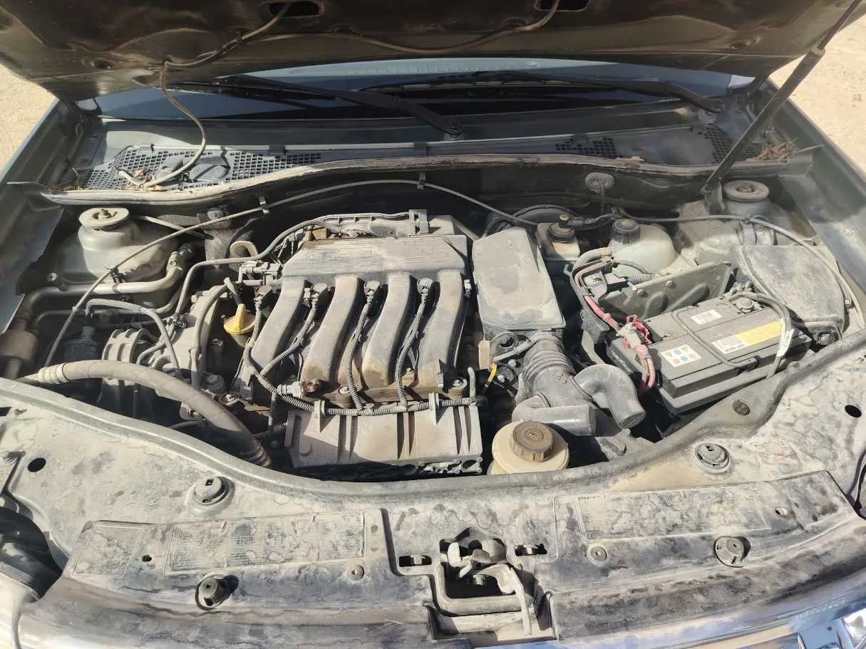 Car image 29