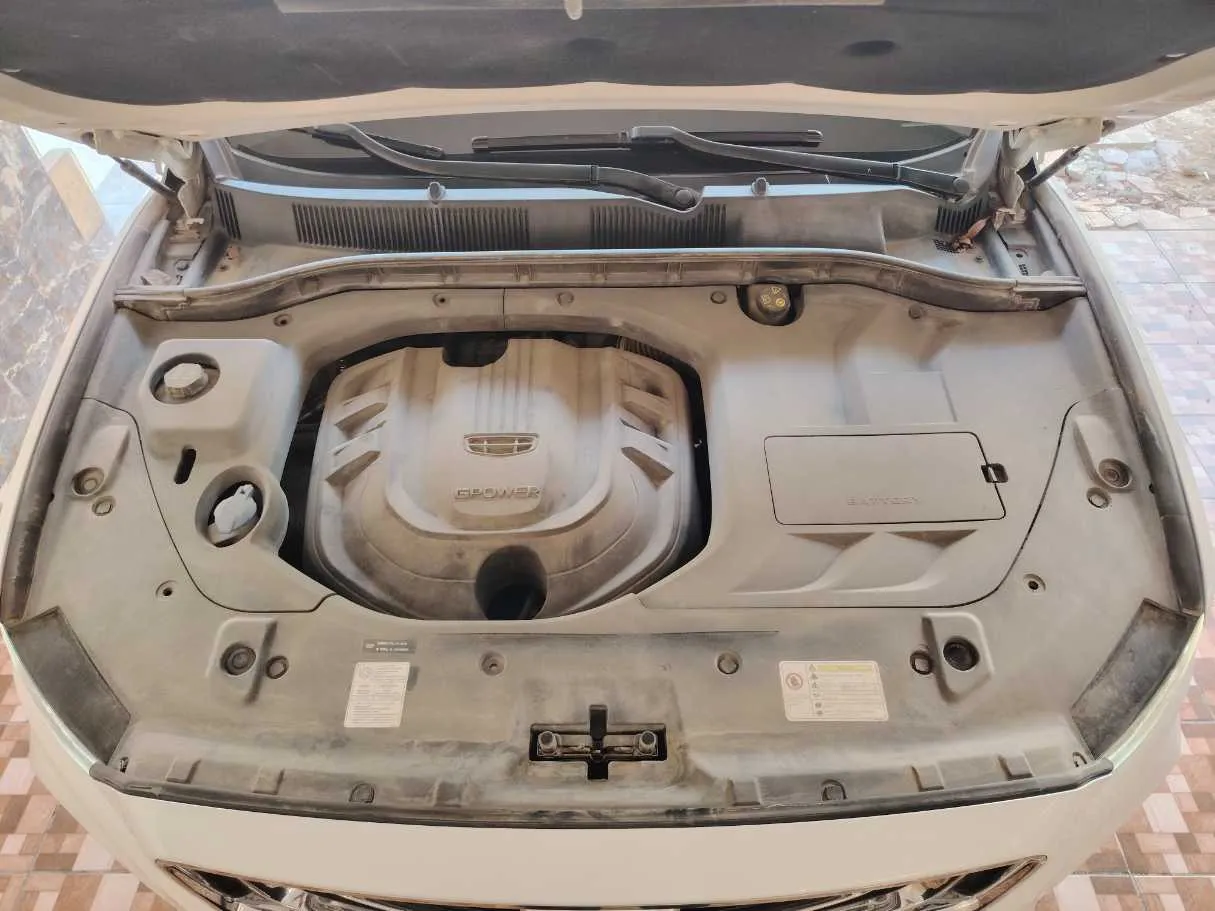 Car image 36