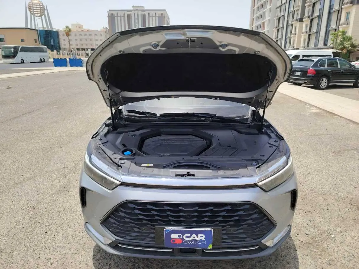 Car image 48